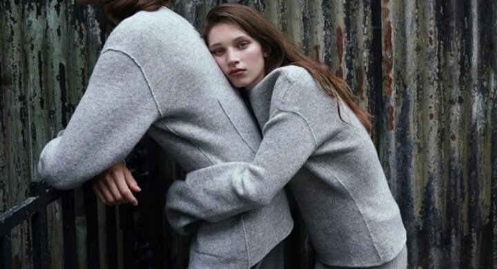 Mood:

[@bxroquesculptor]