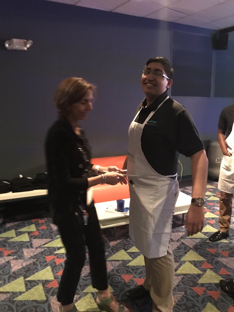 Leontynesjr's tweet photo. I can't believe @EsumsNewHaven won 6 #EXPOFEST2017 awards! What an accomplishment! #skillsinaction @ecskills21 #MIEExpert @msmanzione https://t.co/Vlxixrwj61