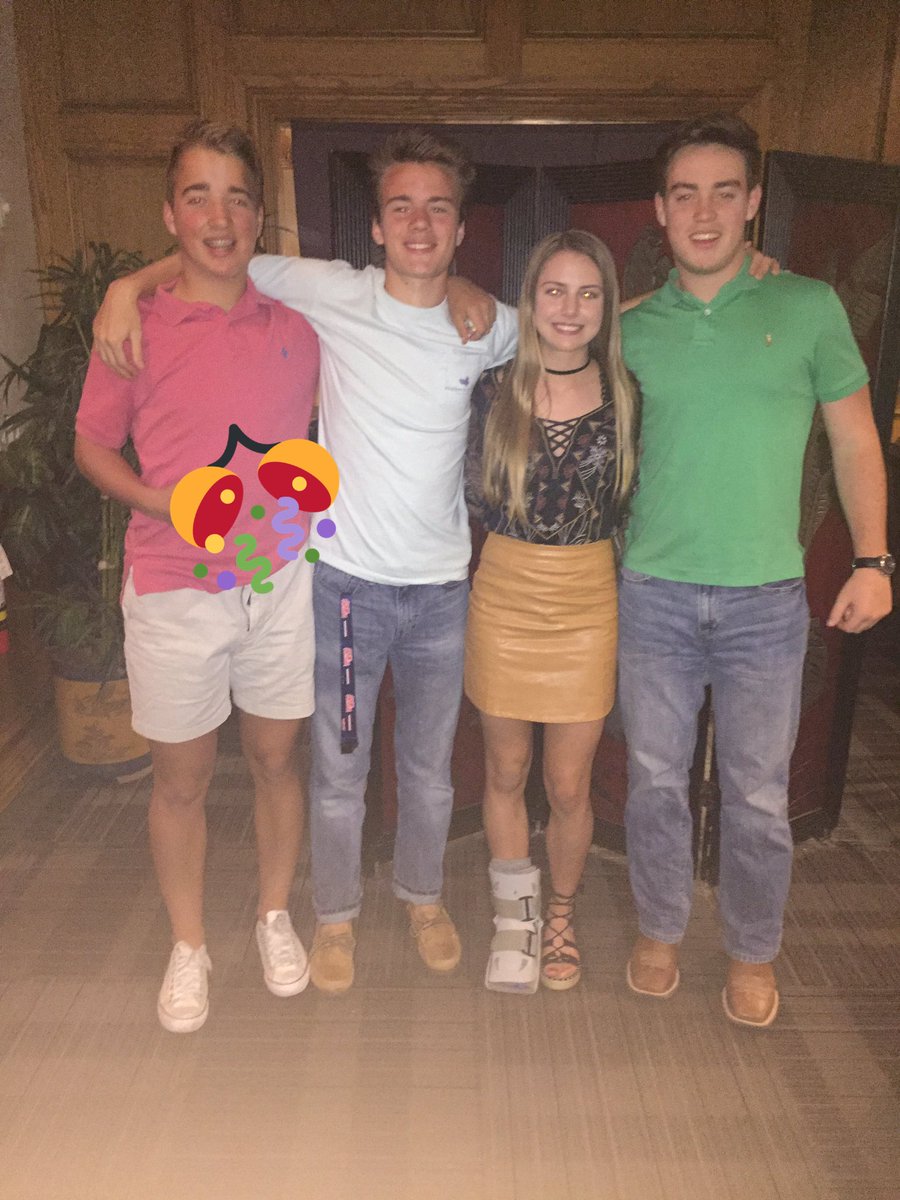 ariellhopkins's tweet photo. Happy birthday Kayden hope you've had a good day!! #brofl https://t.co/aORyPwGCDO