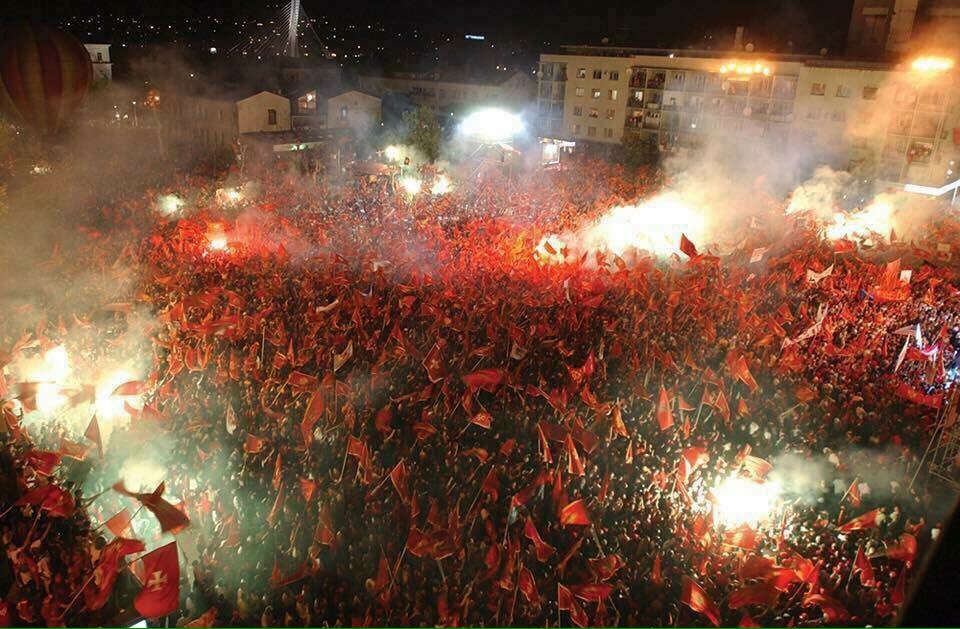 CrnogorciCG's tweet photo. Na današnji dan 2006. Crna Gora je na referendumu obnovila svoju hiljadugodišnju nezavisnost. Srećan Dan nezavisnosti! https://t.co/Q7pcT6xIJO