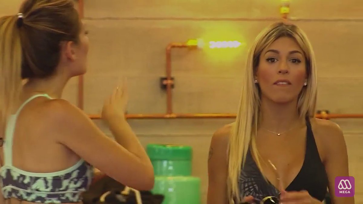 OriDiva's tweet photo. @OrianaGMarzoli #cap89 #DobleTentacion https://t.co/wr6zmCp5yW