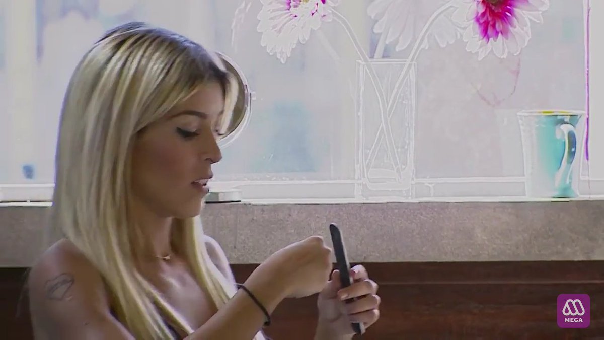OriDiva's tweet photo. @OrianaGMarzoli #cap89 #DobleTentacion https://t.co/0YrjKDEkec