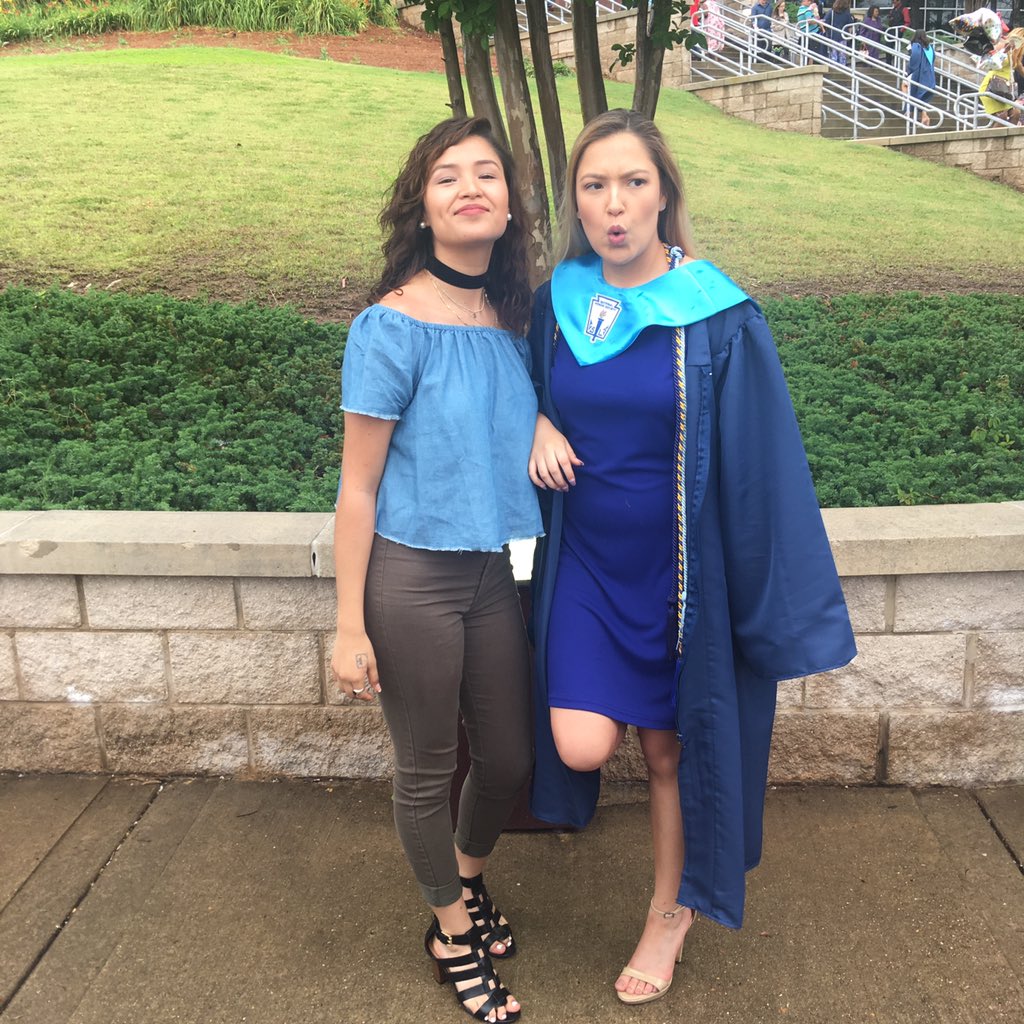 Spanishgaldania's tweet photo. They literally push my buttons like everyday but I love them 😭 
#lilhoes #mamisqueens https://t.co/z5q8lPO0Ff