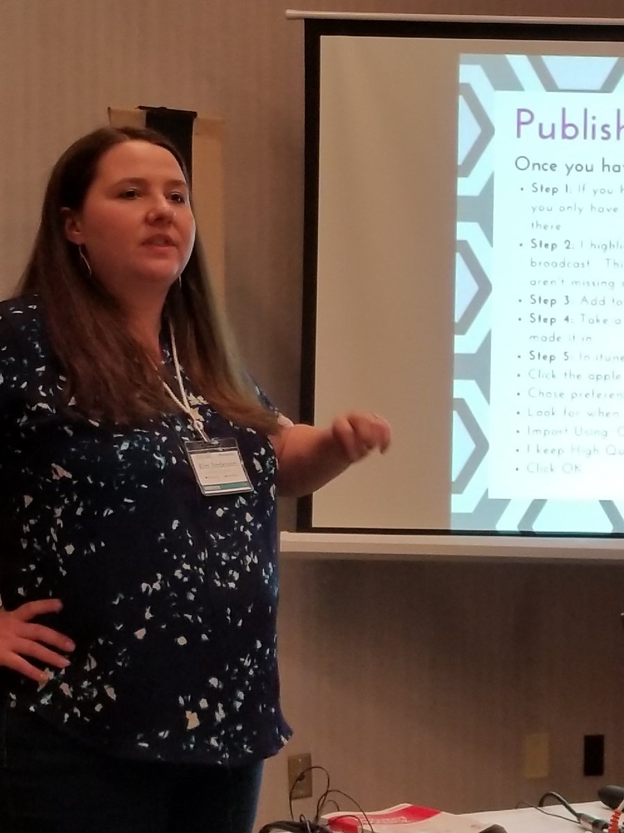 MelissaLlado's tweet photo. Enjoyed learning all about podcasting from @thriftylilmom #FocusedBC https://t.co/Dl42IPKblI