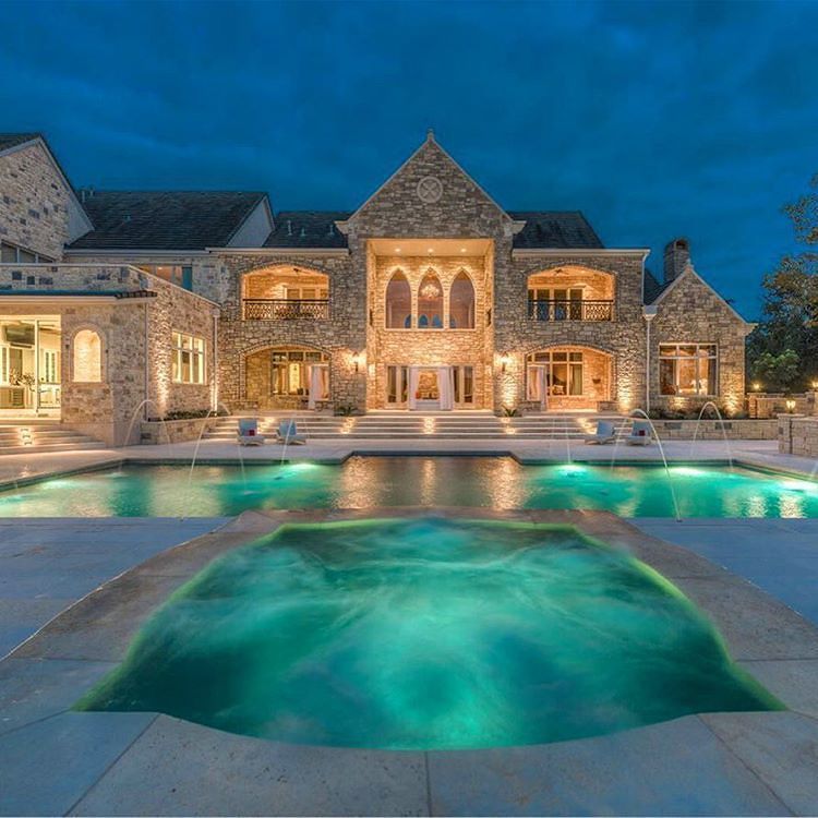 LiveDreamLife's tweet photo. #motivator #beautifulhomes #livedreamlife 😎 https://t.co/hALl9eMCCz https://t.co/dKoozjiEHh
