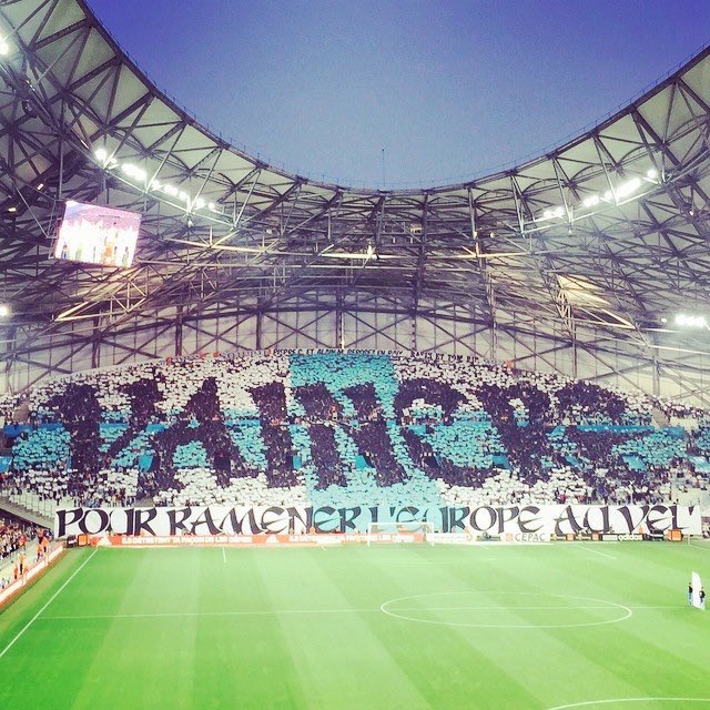 FlorianThauvin's tweet photo. On a pu compter sur votre soutien sans faille toute cette saison ! Merci à vous, merci au Vélodrome ! Nous sommes l'Olympique de Marseille 🔥 https://t.co/fUyctjVuQY