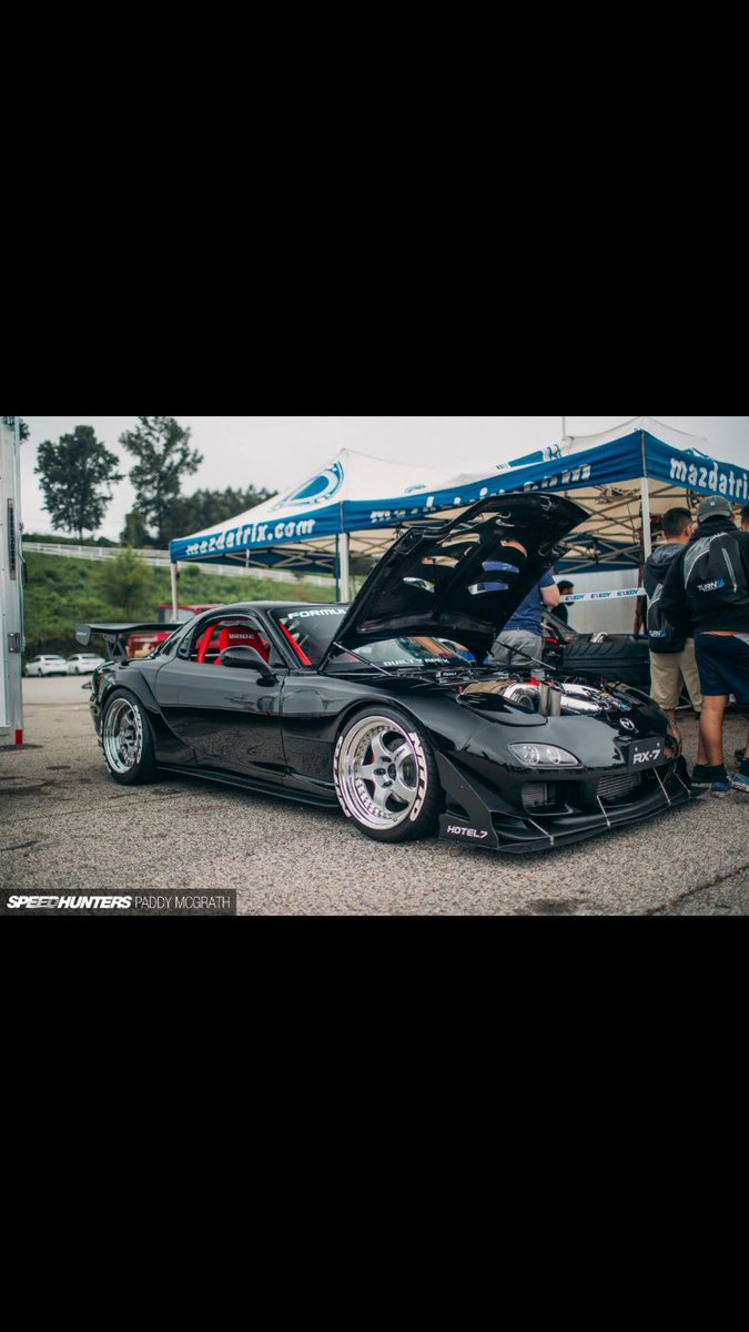 HertsInsurance's tweet photo. #beast 😈 #RX7 #MAZDA #japanesecar #japperformance #rotary #rwd #speed #CarCulture 📸@Speedhunters https://t.co/UeTAL2cFJ7