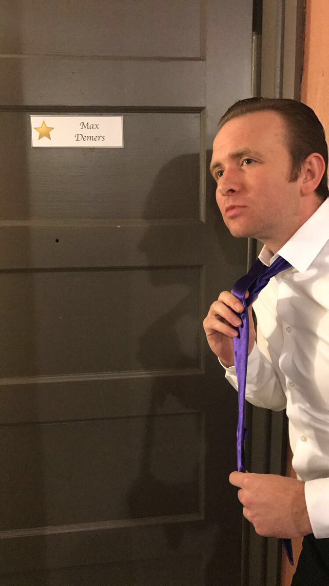 Hi, Max #WhoLovesYouShow