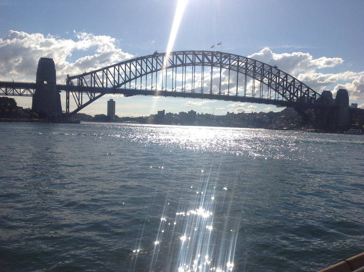 powwow007's tweet photo. Just happened to be enjoying the sunshine at an amazing conference @SydOperaHouse recently @cityofsydney #SOHLearning #harbourbridge https://t.co/qk6yJ49KYU