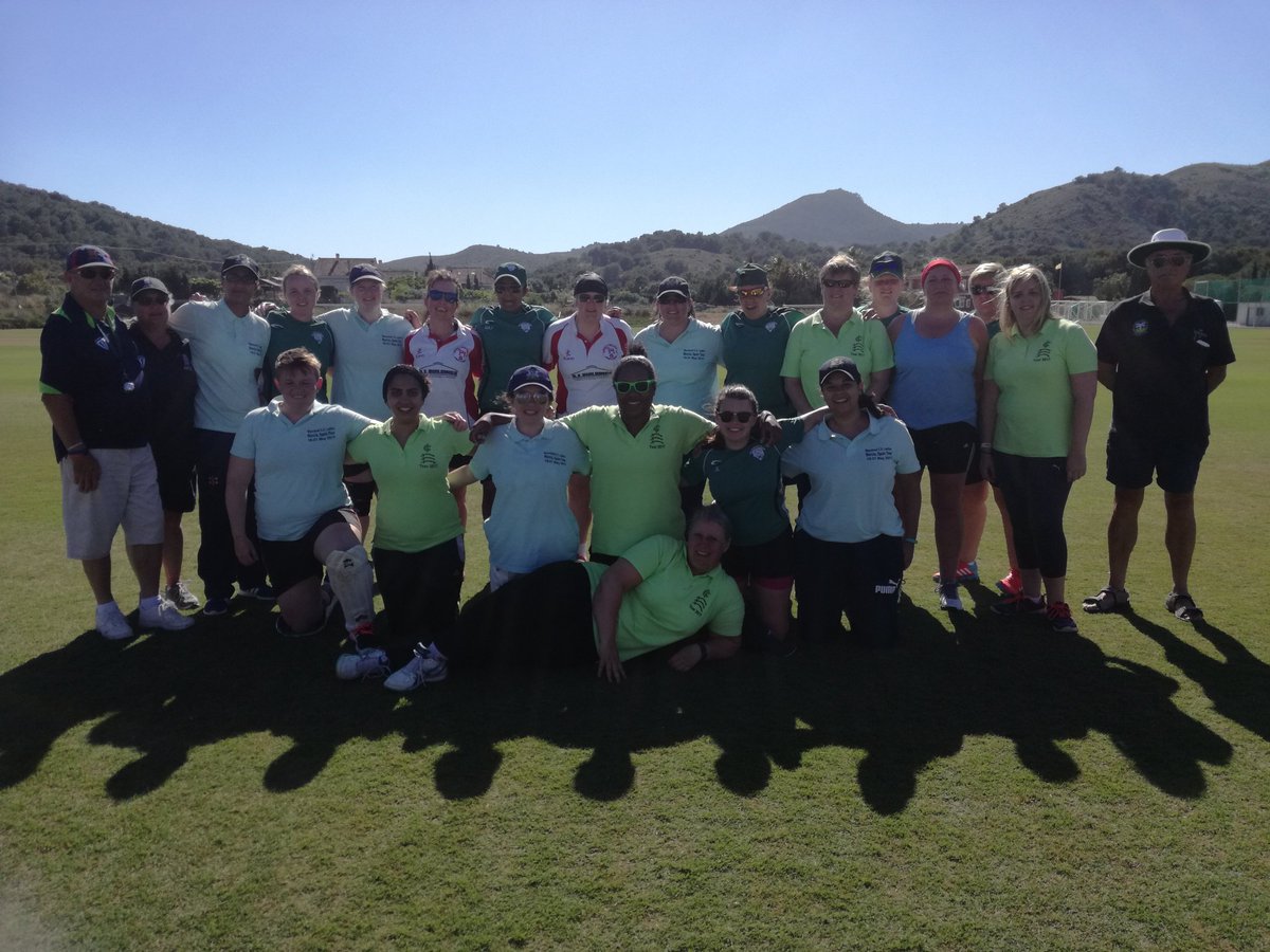 Fab few days <a href="/WomensCricTours/">Womens Cricket Tours</a> <a href="/WansteadCCWomen/">Wanstead CC Women</a> @IckenhamLadiesC #newfriends #thesegirlscan #cricket