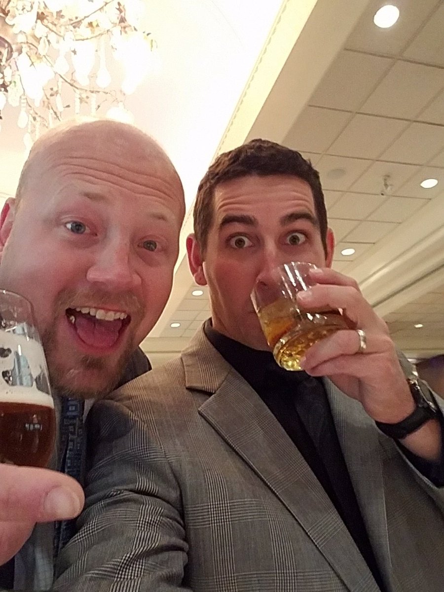 GoodAssNight's tweet photo. Ready for the #weddingpalooza17 @barry769 #youstayclassy https://t.co/XPUQNl7e6s