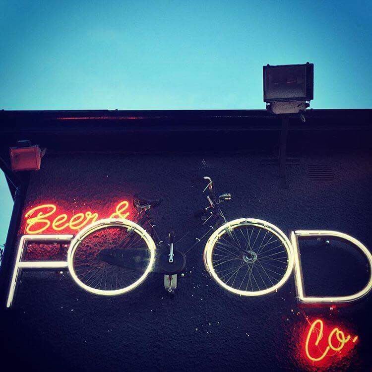 bottle_tower's tweet photo. #BottleTower #churchtown #craftbeer #gincreations #cocktails #dublinneon #lovindublin @LovinDublin 👋🏻😉 https://t.co/E145yWWYP4
