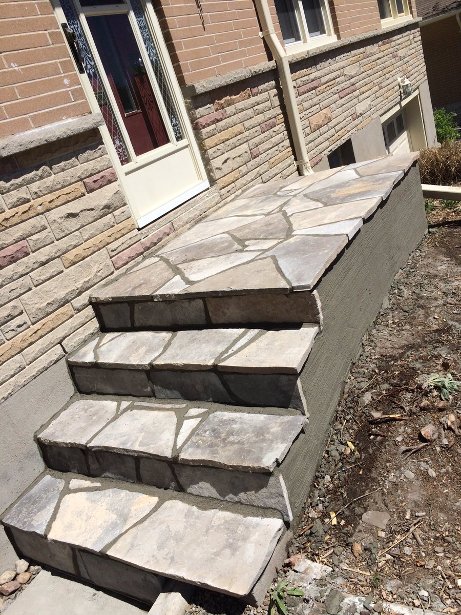MNoffkeMasonry's tweet photo. Looking to spruce up your front steps? Check out before and afters of today's job! https://t.co/CJMAQ2M9hI