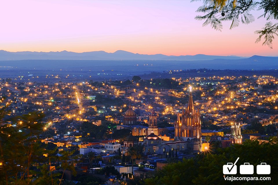 studio_gourmet's tweet photo. El mirador San Miguel, cerca del Paseo del Chorro, ofrece una vista hermosa de la ciudad de #SanMigueldeAllende https://t.co/Q1ns5UuZkb