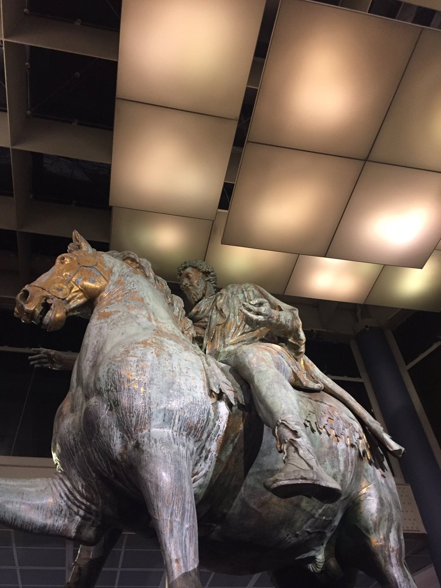 IsaOddo's tweet photo. ROMA in tutto il suo splendore Grazie alla #nottedeimusei2017 ho riscoperto i capitolini @museiincomune #NDM2017 https://t.co/KAw6XRp3dL