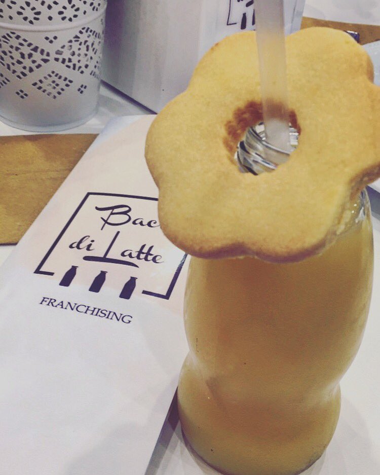 shape_food's tweet photo. Pausa da Bacio di latte a bari #baciodilatte https://t.co/WSUN5e2CTP
