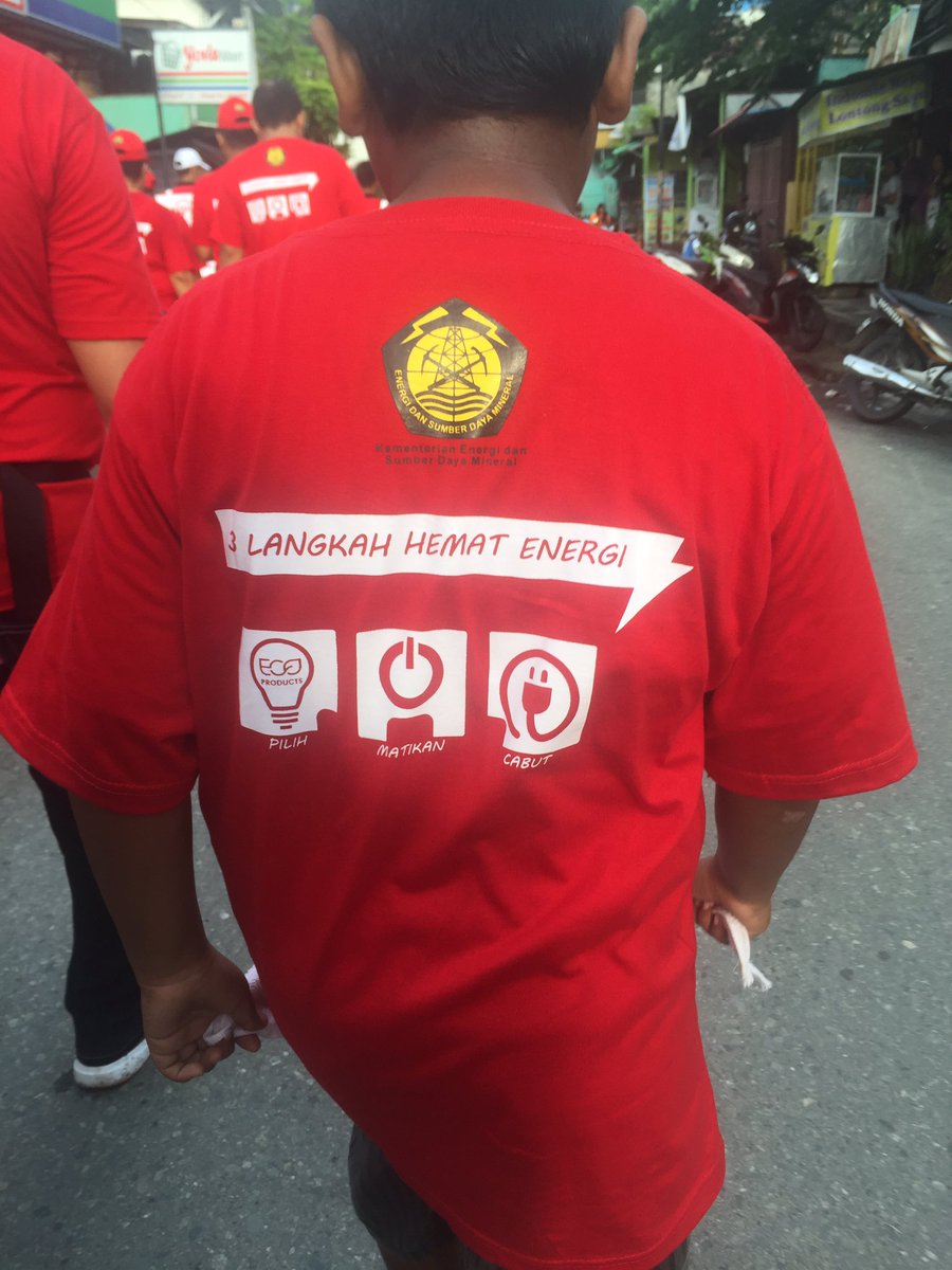 BPN - Anak ini menyampaikan pesan Pesan hemat energi #Potong10Persen lewat bajunya #BPNpotong10persen