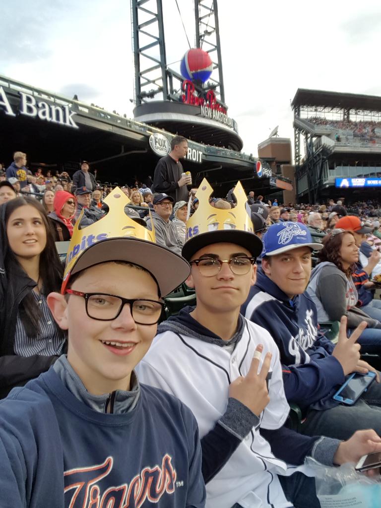 NoahMorrison517's tweet photo. @tigers #whoischris https://t.co/cf4ryrcIp2