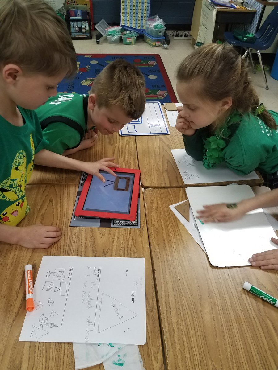 carriebrowntx's tweet image. Where the Magic TV began. #Genuishour @1Bstpatrick