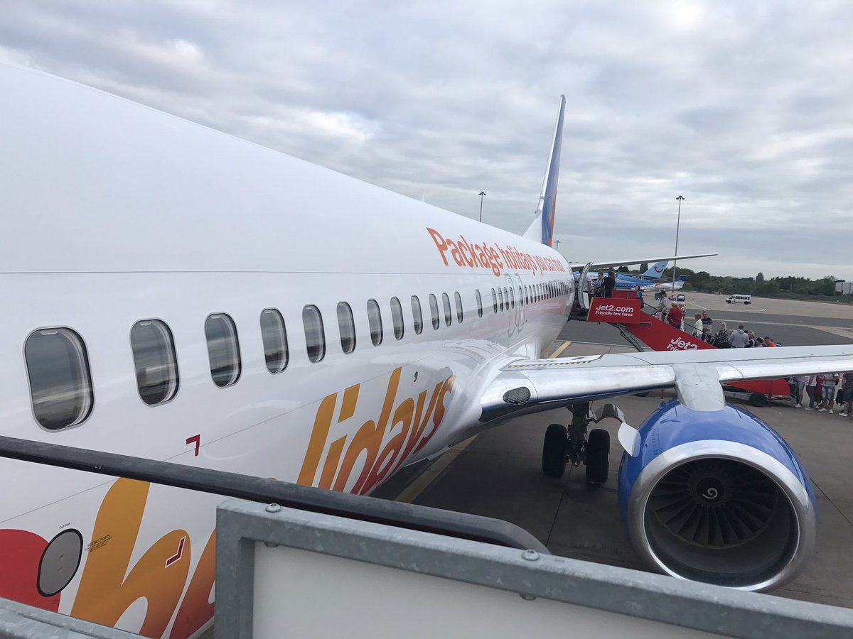 StuartHolidayEx's tweet photo. On our way #TGTGConf17  #LaManga #GlobalHQ. See you soon https://t.co/bmShEcUwHz