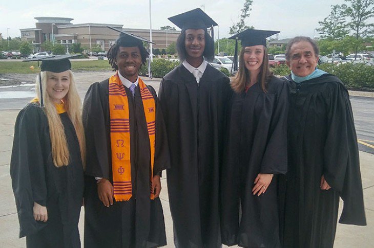 GSUJaguars's tweet photo. Student-Athletes Take Part in GSU Graduation #GovSt2017 @Governors_State @GSUDean - https://t.co/bl0hxqYW4b https://t.co/oNQ5MijWF6
