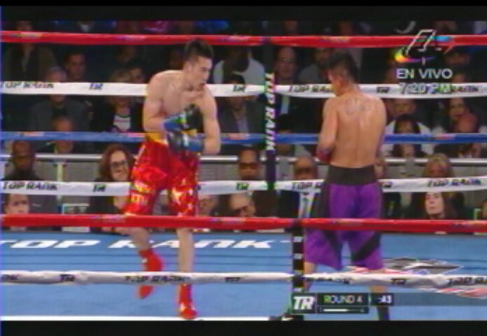 Canal4Ni's tweet photo. #Tonghui ha dominado los primeros 5 asaltos del combate #CalzadaTonghui
#CrawfordDiaz https://t.co/2WH1qMz1sW