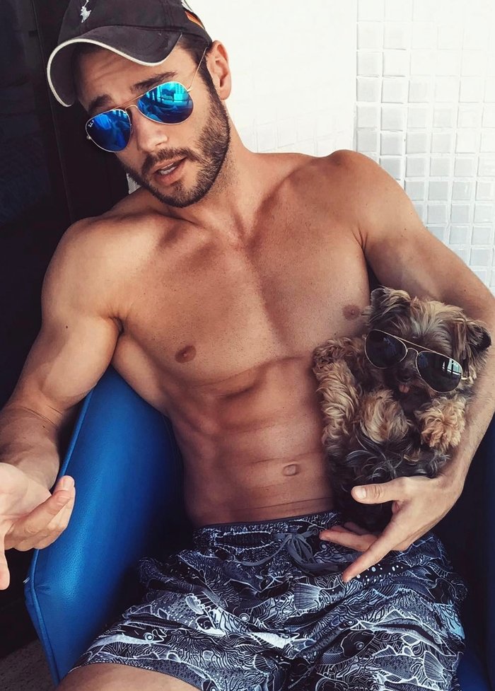 gayguidemexico's tweet photo. Encuentra más guapos en nuestra sección Go #HotMangos! https://t.co/YdOXsU59Yk Gracias a #GoManGoTours https://t.co/mEM6irpO3D