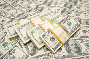 LeafOfTheWeek's tweet photo. Are there downsides to using weed as a cash-cow?! 🌱💰 #weedmoney 
https://t.co/vNwUQ3lVyr https://t.co/euvnX6Cz10