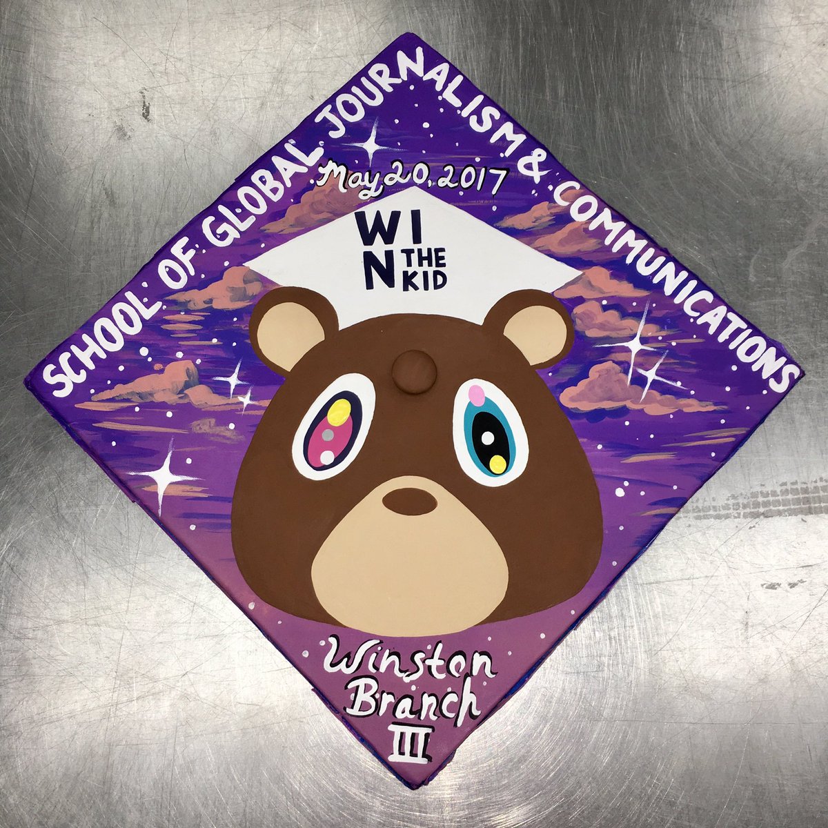 isaplzz's tweet photo. Custom grad caps by ya girl #ISAPLZZ shout out to these graduates 🎉 #msu2017 https://t.co/NVAuEwLAVA