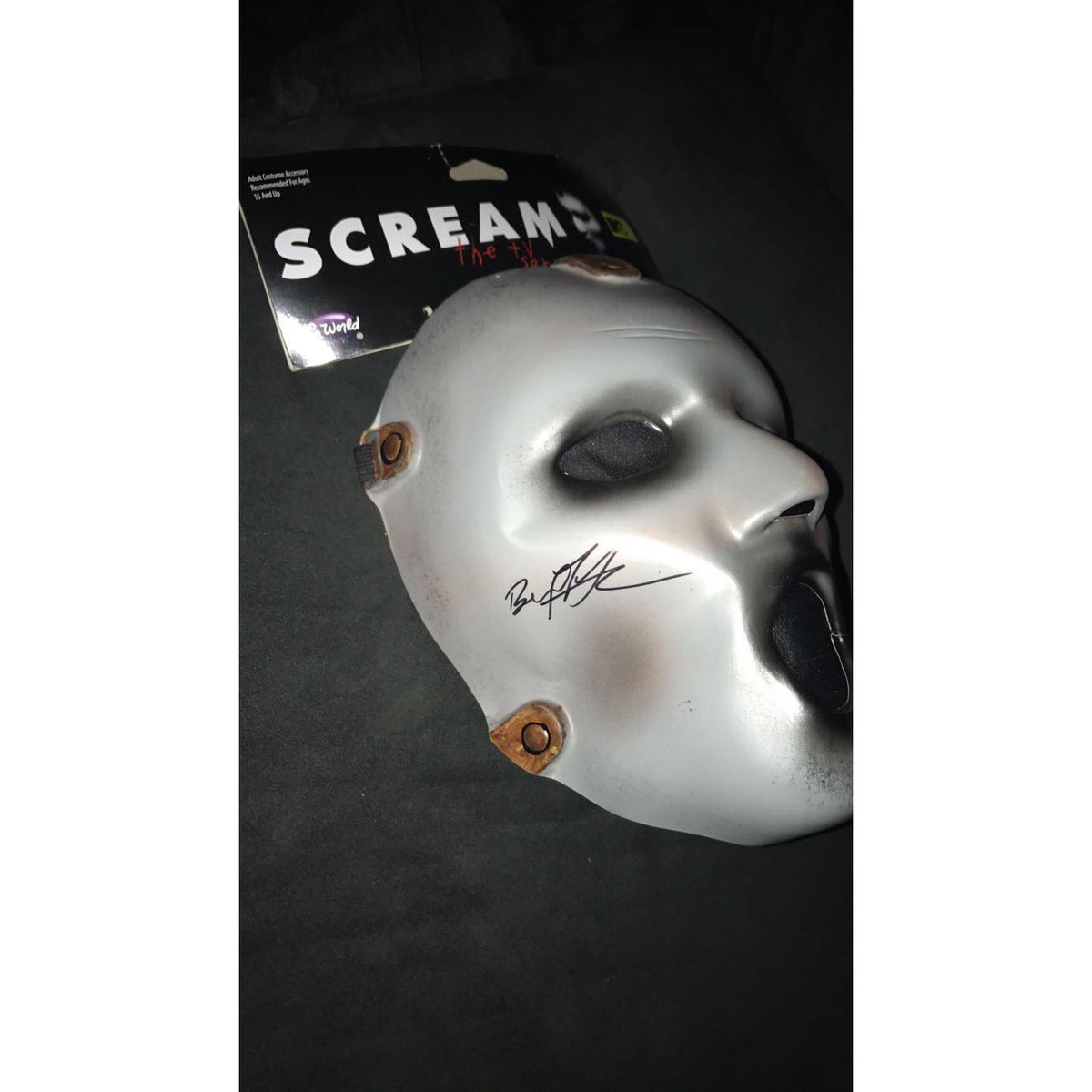 alyssatayloor's tweet image. This came in the mail today. Thank you @IBexWeBex for being such a caring &amp;amp; wonderful soul.💕 #teambex #bextaylorklaus #mtvscream