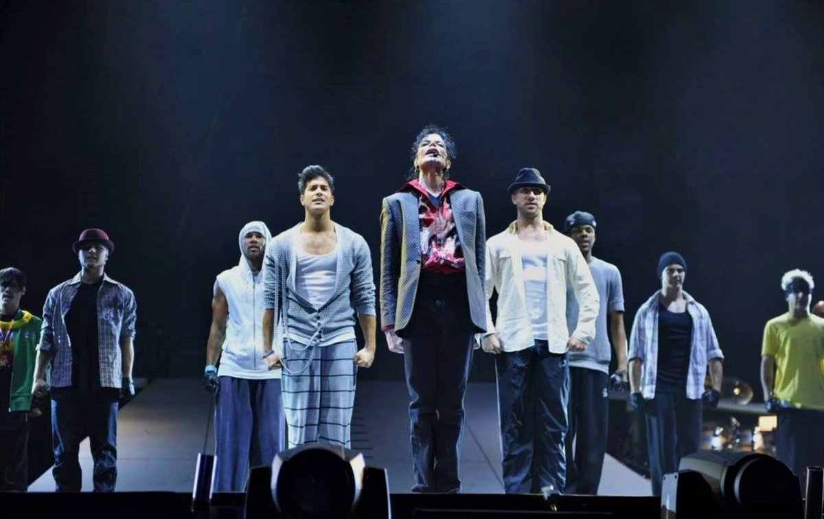 mjBeats's tweet photo. #MichaelJacksonNoSBT Para aqueles que repetem o refrão nessa parte - https://t.co/9yJ6GdV31L 📽️ https://t.co/VGkJ8DQbK7