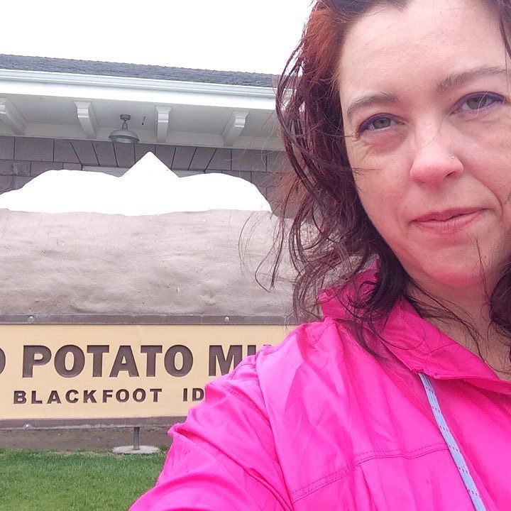 csdanforth's tweet photo. I went to Idaho and visited the world's largest baked potato. #carbs #potatomuseum #idaho #roadtrip #roadsideameri… https://t.co/DDo1QNIJty https://t.co/zpEsp0rSV6