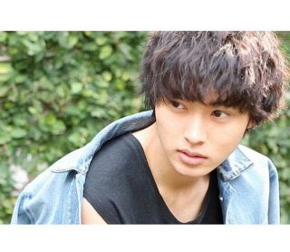 risa_kento1024's tweet photo. ❤️❤️❤️賢人くんの誕生日までに907RT目指します🙇🏼🙏✨🙇🏼🙏✨協力お願いします！！！😆👍
#山﨑賢人 #山﨑賢人好きな人RT #RTしてくれた人全員フォローする #拡散希望 #拡散RTお願いします #賢人くんの誕生日までに907RT https://t.co/PmCR1BH5uT