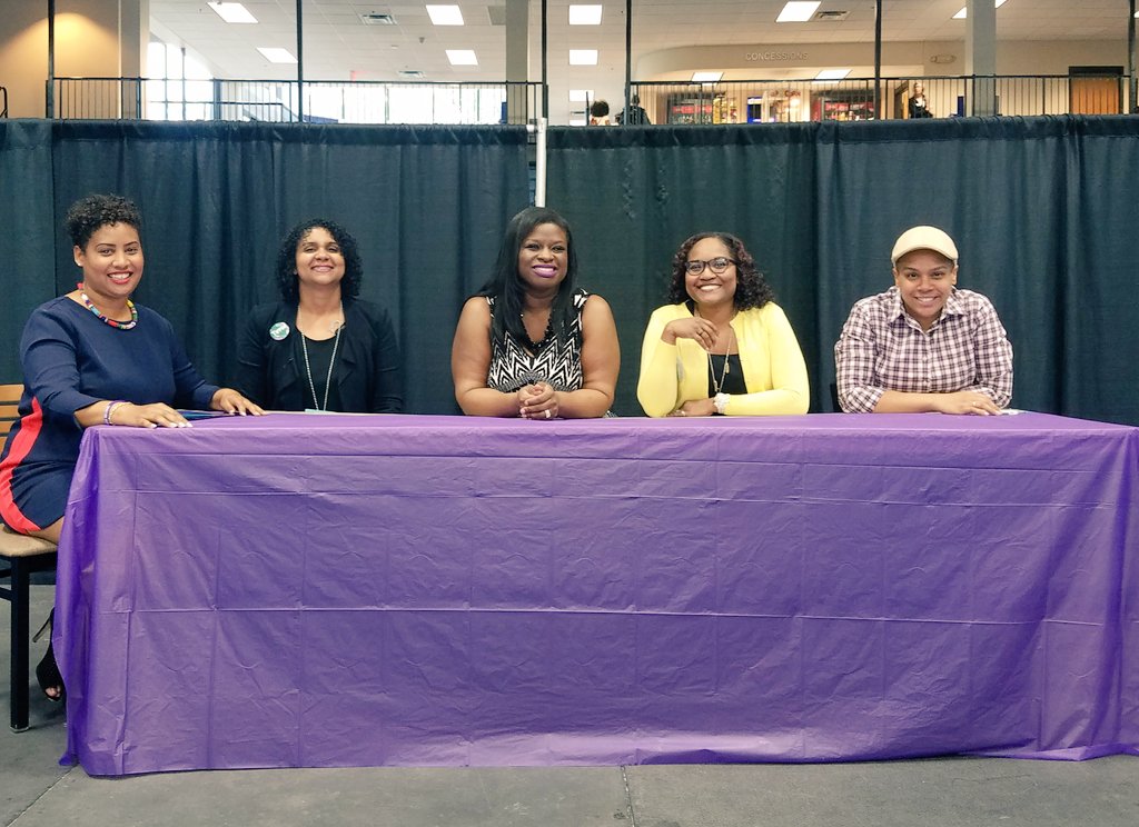RaeishaForWard5's tweet photo. I had the honor of moderating a panel on black women in politics with these amazing and Powerful sisters today. J https://t.co/TgginaoOWV