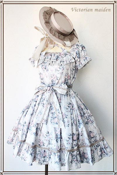 ロココブーケシリーズも入荷致しております。プレスルーム限定色の