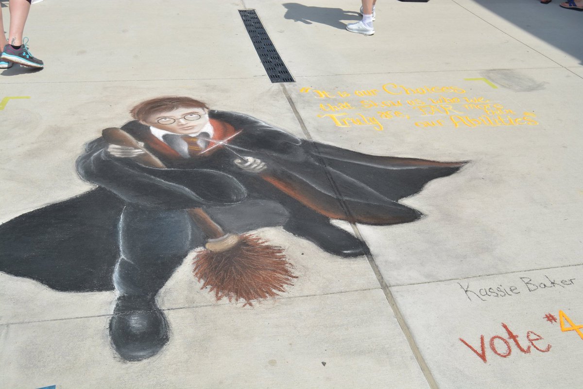 The 8th annual West Michigan Art Festival is June 16 &amp; 17 at Tanger Outlets in Byron Center! #wmcaf