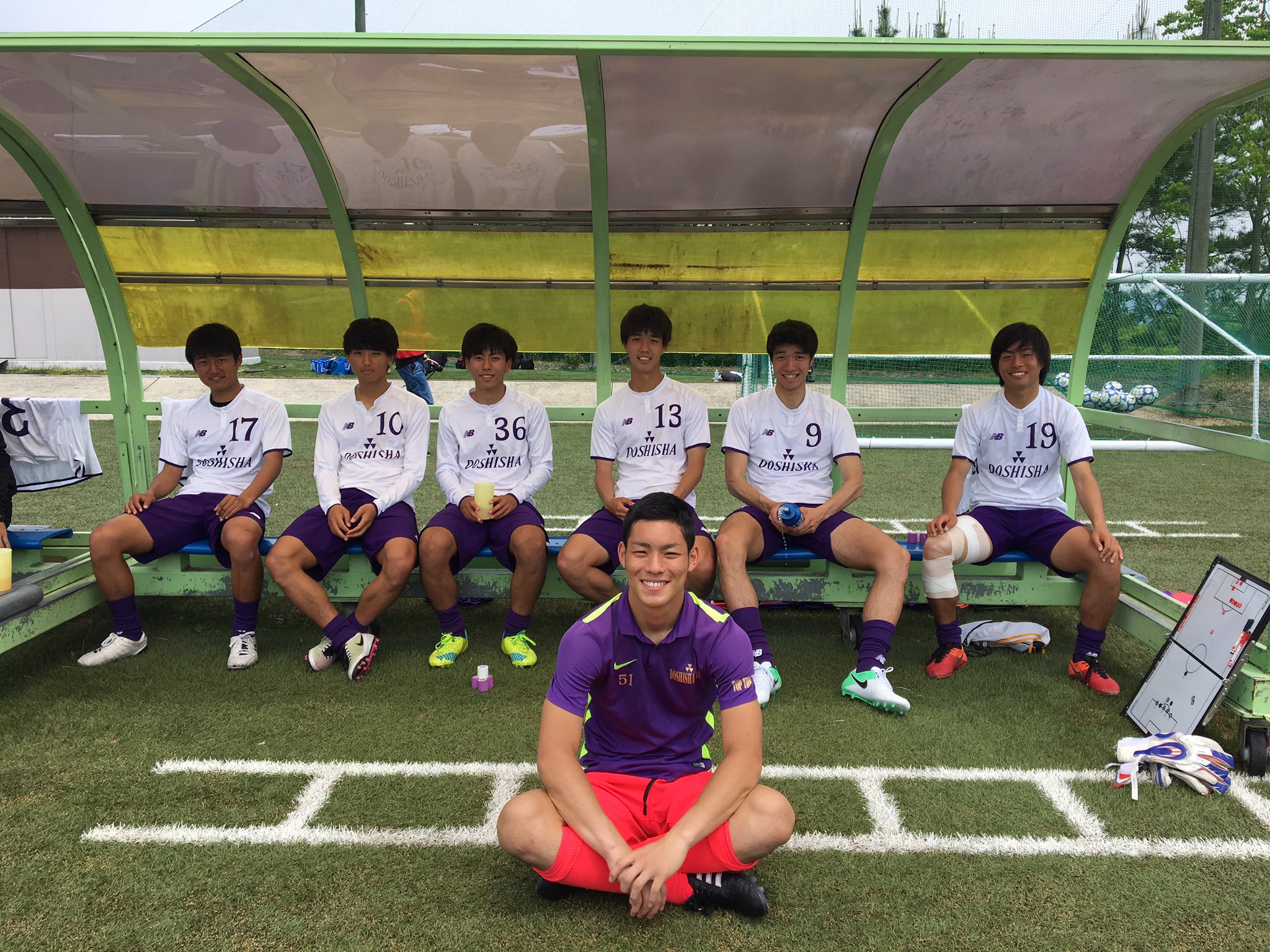 同志社大学 体育会サッカー部 関西リーグ第7節 5 21 日 13 00kick Vs甲南大学 同志社大学 メンバー 白岡 渡邉 福川 奥野 児玉 安井 竹田 杉原 駒形 金 高森 同志社大学 体育会サッカー部 関西リーグ第7節 5 21 日 13 00kick Vs甲南大学 同志社大学 メンバー 白岡 渡邉 福川 奥野 児玉 安井 竹田 杉原 駒形 金 高森