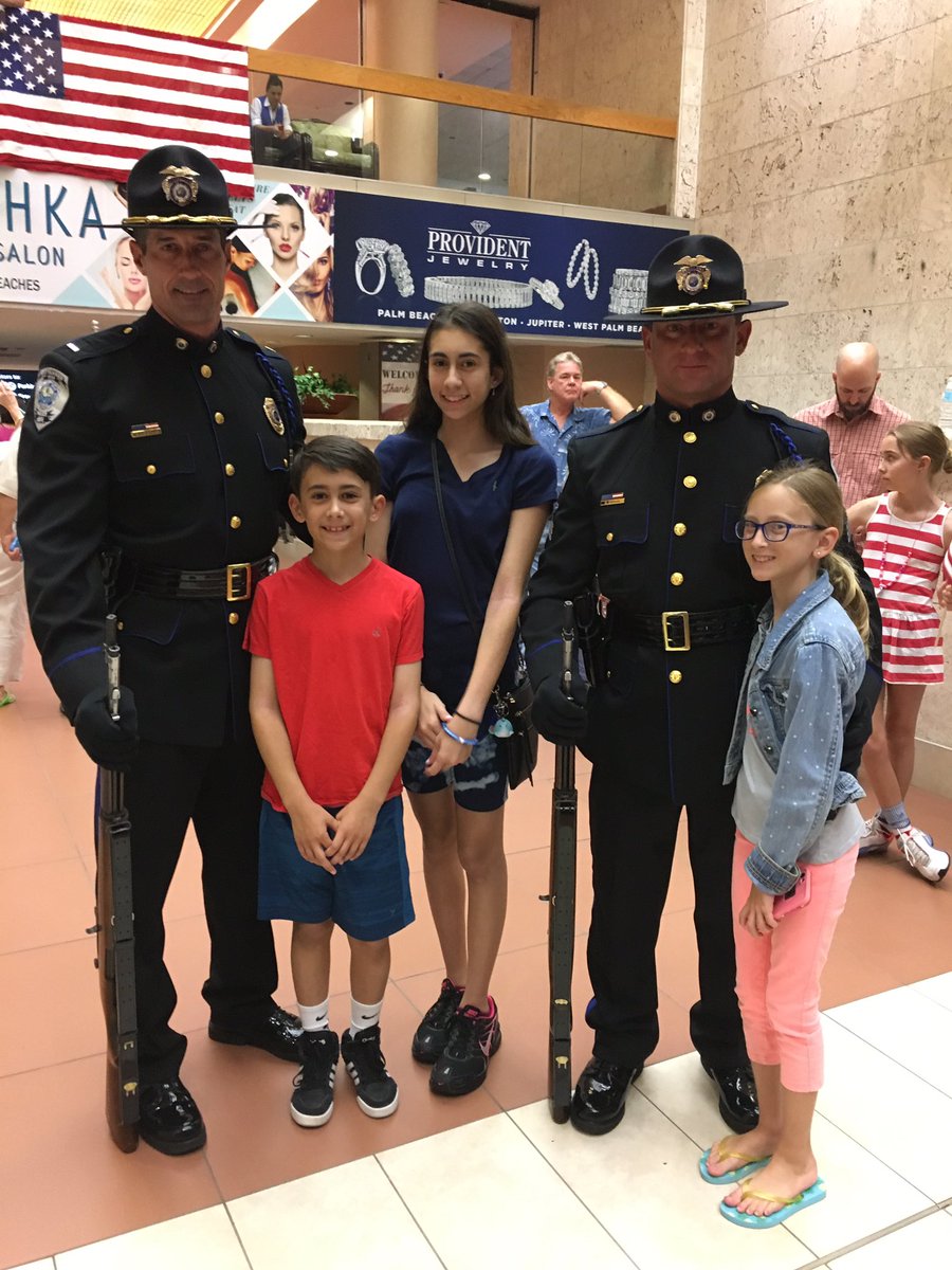 West Palm Beach Pd On Twitter Grateful To Honor Our Military West Palm Beach Pd On Twitter Grateful To Honor Our Military Heroes With Honorflightsfla Tsa Pbcfr Operationhomecoming Honorflight