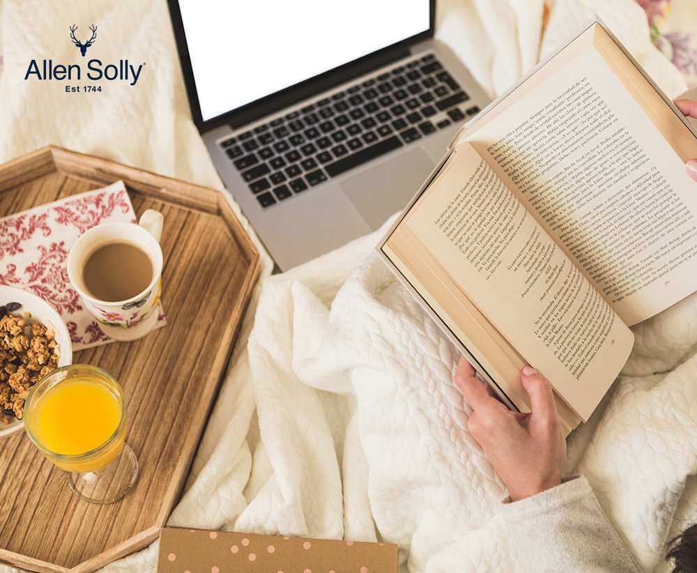 allensolly's tweet photo. Studies suggest that lying in whole weekend gives you a better mood on Mondays.
#weekend #Sunday #lyingin #reading https://t.co/XrNojHO9dx