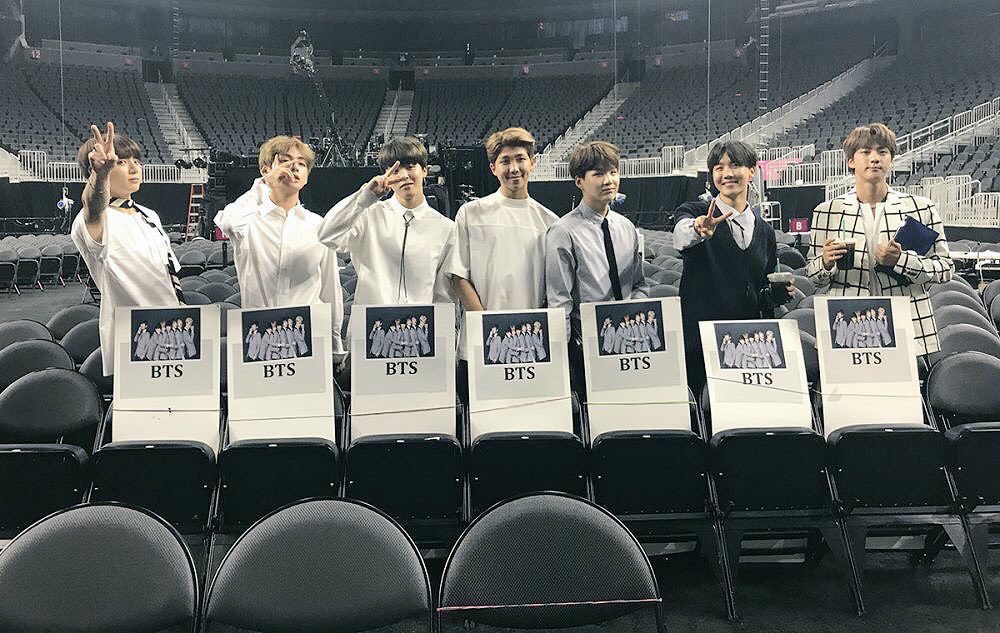 v updates (@btsvupdates) | Twitter