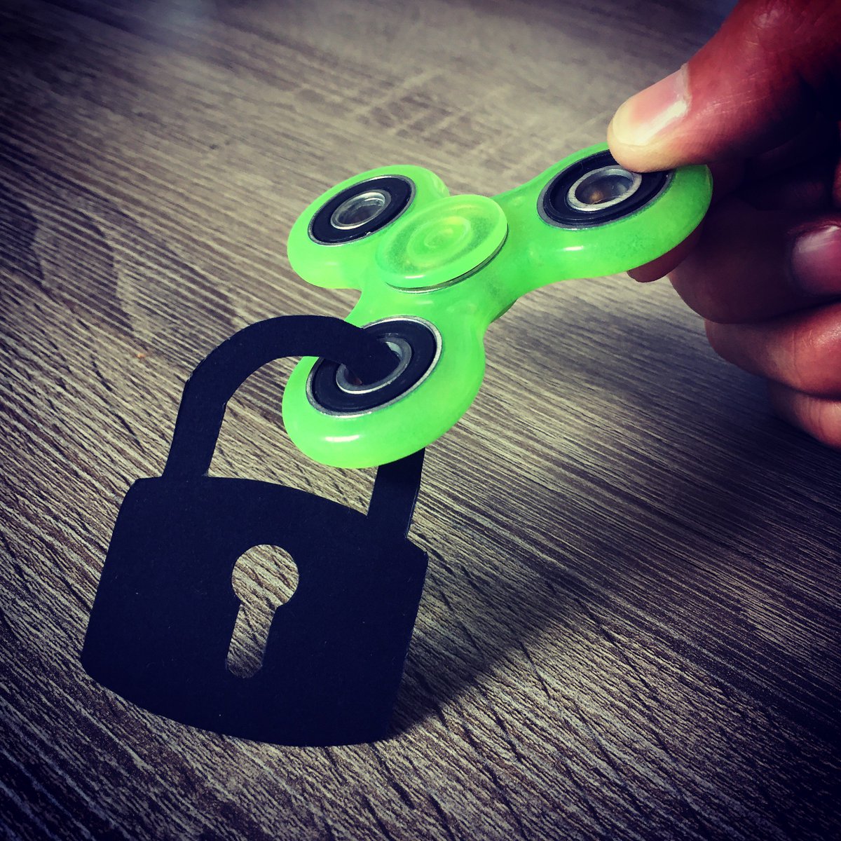How To Ground Your Child? This Is The Solution!
#spinner #spinners #spinning #fidget #fidgetspinner #rage #trend #papercut #silhouette