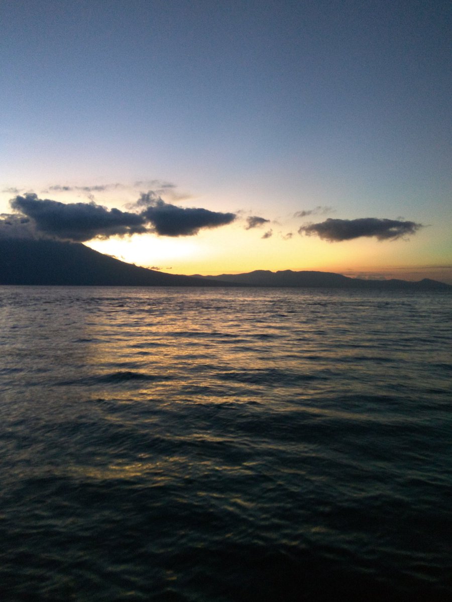 Sunset Lembata kemarin #mainkeflotim