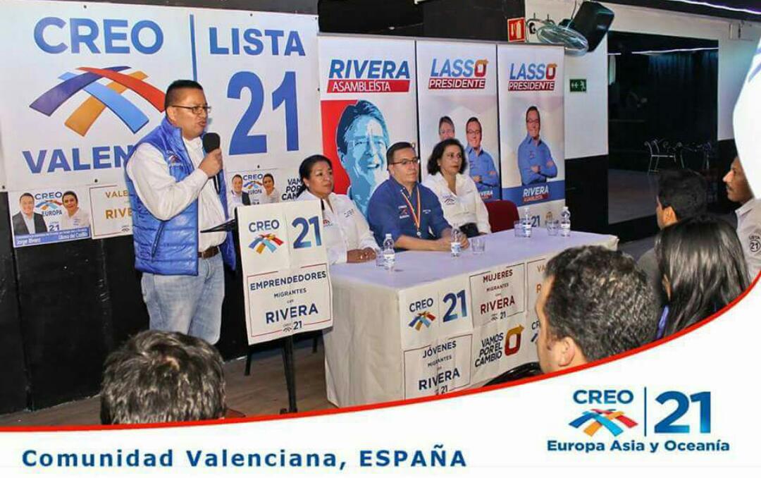 Ken_Sanchez_'s tweet photo. A ver @abalosmeco Dile a tus amigos del CREO, PP de Ecuador, que vayan a votarme, pero #SIesSI YA! #primariasPSOE #YoVotoAPedro https://t.co/3bWWn7cYqJ