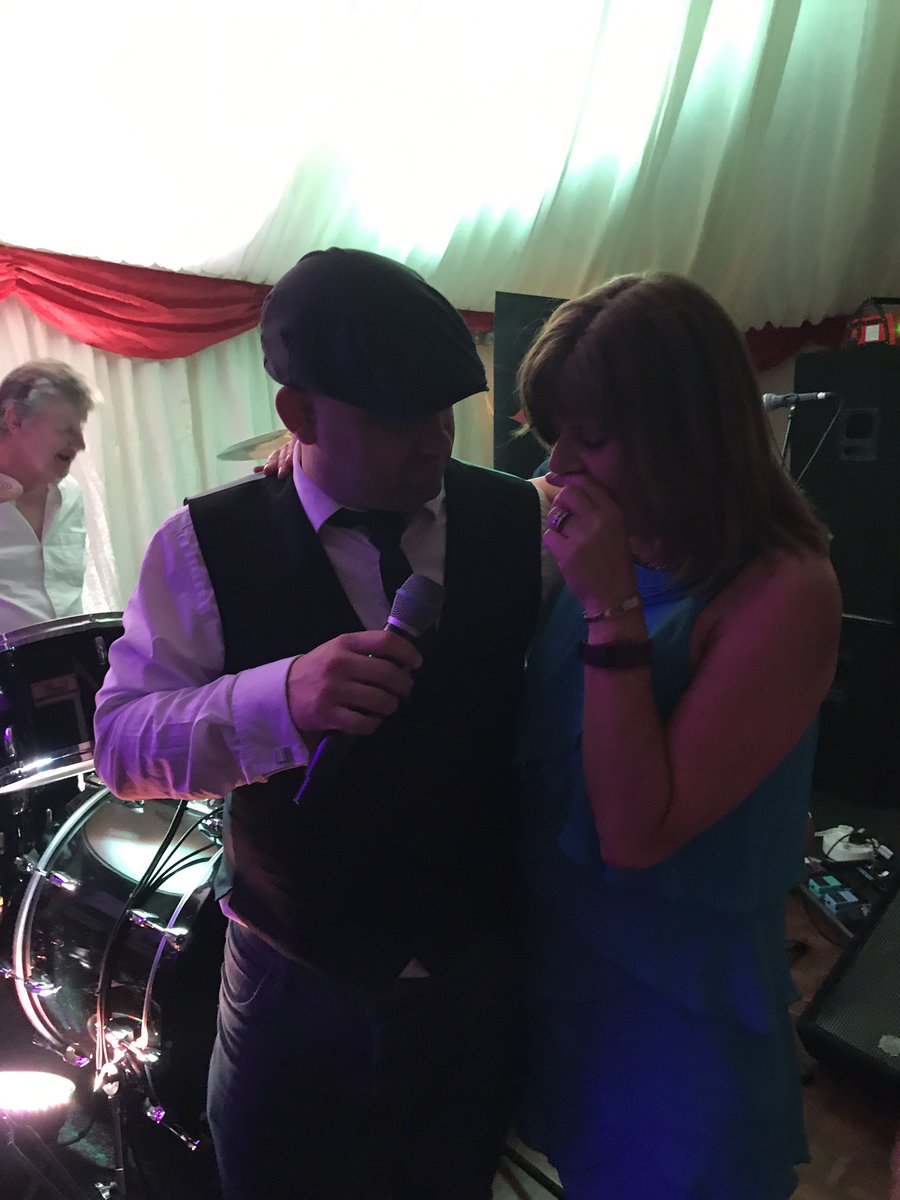 My feet hurt!!! But all worth it , had a great night with these lads. Thanks <a href="/kickbackjamie/">Kickback</a> for yet another fantastic performance