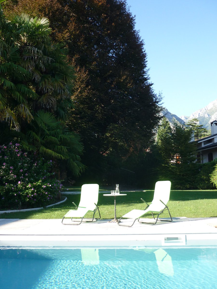 #pool #holiday #LakeComo #VillaConfalonieri1913