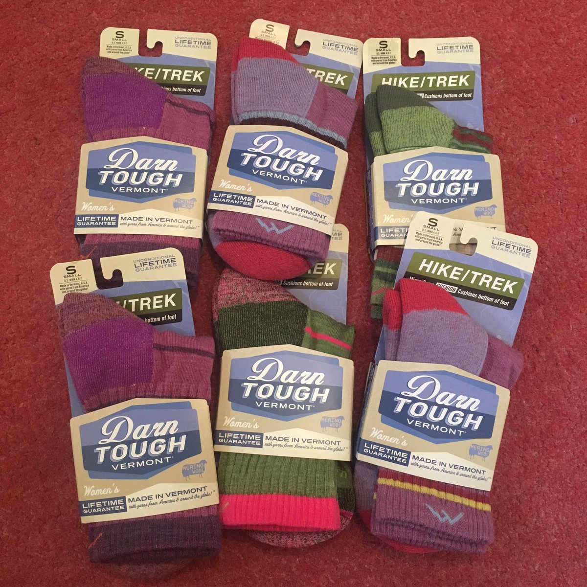 LauraTryUK's tweet photo. Yes yes YES! All the socks for all the rowing. Thank you @DarnTough for supporting my GB challenge. Warm, happy, fresh smelling 👣 https://t.co/DCj6lmWZCc