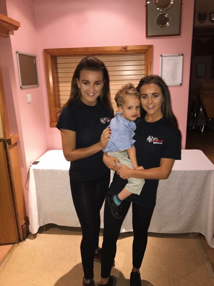 Harmonee_'s tweet photo. We are glad we helped to raise a lot of money last night for this special little boy 💙💫🎤 https://t.co/Lwy3S7z8iG