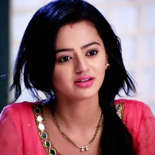 Helly Shah on Twitter: "Missing #swara 😢😢 @OfficialHelly7 @ColorsTV #