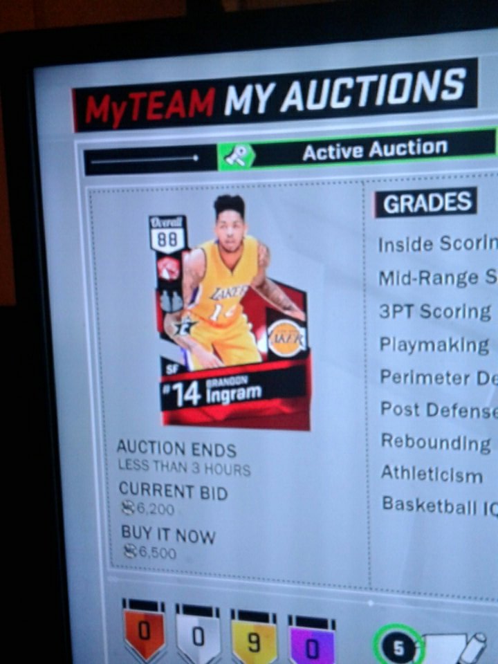 YRNShots's tweet photo. @2kAuctions buy these players they are on PS4 https://t.co/cVH0pNgIhr