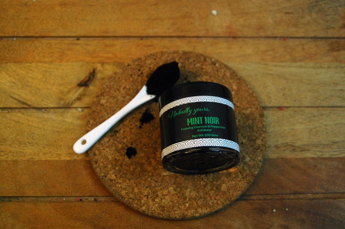 NY_Cosmetics's tweet photo. Foaming body &amp; face exfoliator with peppermint oil, charcoal &amp; sea salt for the squeaky clean &amp; cool skin. 

Shop at https://t.co/2GkXk62hud https://t.co/NaGmlnIvzp